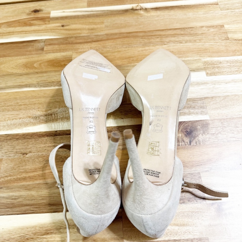 LK Bennett Monet Beige Suede Ankle Strap Heels in Beige Tan size 42/US 11.5 $425 - Picture 7 of 14